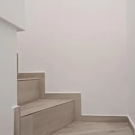 Pagani - Luxury Maisonette I1 * קלמאטה